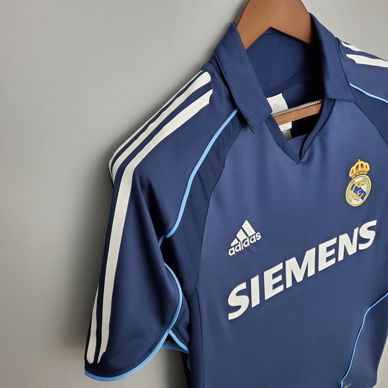 Camisa Real Madrid II Retrô 2005 - 05/06